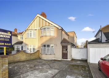 Semi-detached house For Sale in Bexley