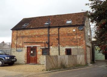Flat To Rent in Bicester