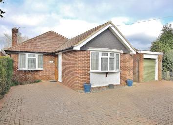 Detached bungalow For Sale in Woking