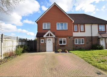 Semi-detached house For Sale in West Malling