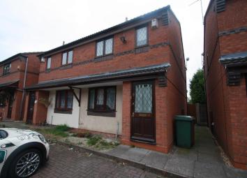 Semi-detached house To Rent in Wednesbury