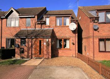 End terrace house For Sale in Rugby