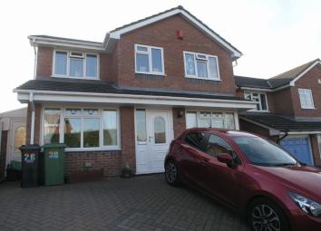Detached house For Sale in Halesowen
