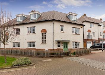 Semi-detached house For Sale in Letchworth Garden City