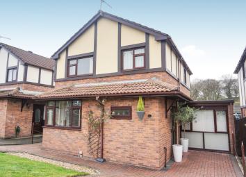 Detached house For Sale in Treharris