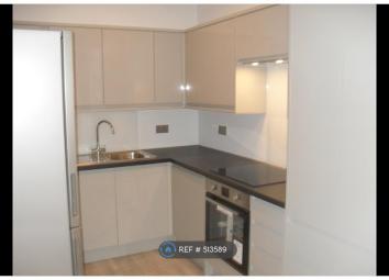 Flat To Rent in Brentford
