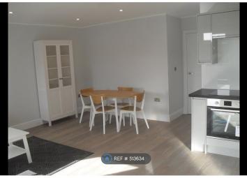 Flat To Rent in Brentford