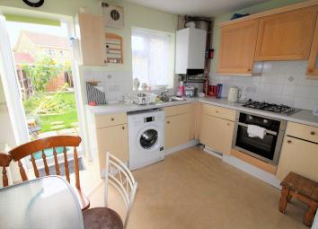 Detached house To Rent in Barking