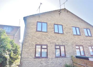 Flat For Sale in Rochester