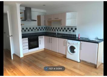 Flat To Rent in Sunbury-on-Thames