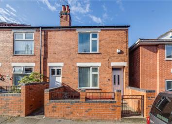 End terrace house For Sale in Mansfield