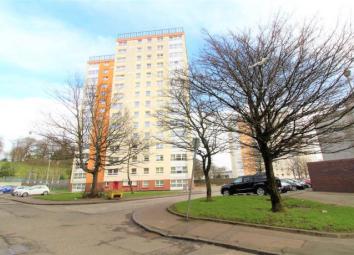 Flat To Rent in Clydebank
