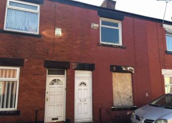 Terraced house For Sale in Manchester