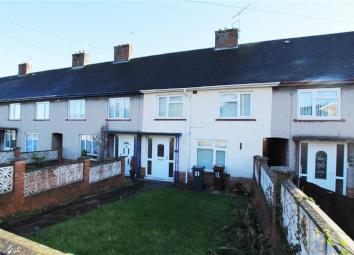 Terraced house For Sale in Flint