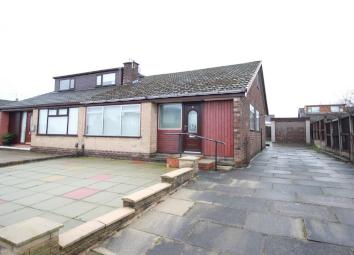 Bungalow For Sale in Wigan