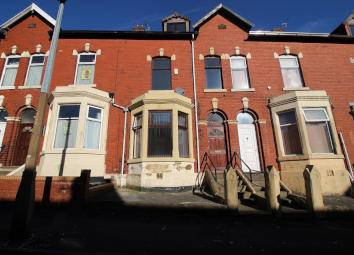 Bungalow To Rent in Blackburn