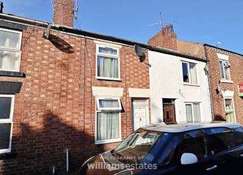 Terraced house For Sale in Mold