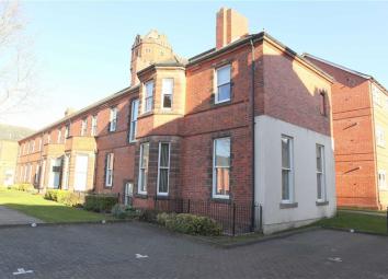 Town house To Rent in Leek