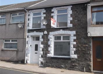 Terraced house To Rent in Pentre