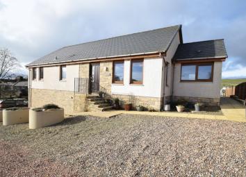 Detached bungalow For Sale in Biggar