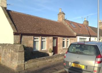 End terrace house To Rent in Cupar