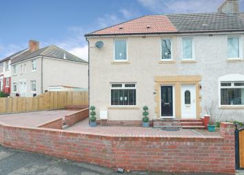 End terrace house For Sale in Wishaw