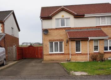 Semi-detached house For Sale in Kilwinning