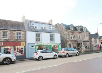 Detached house For Sale in Callander