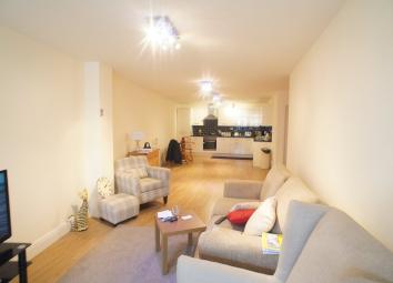Flat To Rent in Waltham Abbey