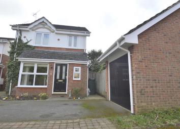 Detached house For Sale in Sevenoaks