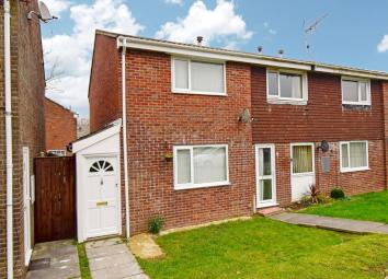 End terrace house For Sale in Caerphilly