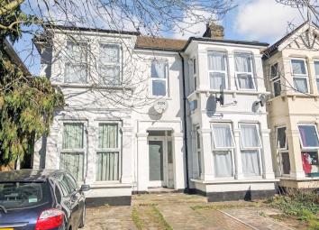 Flat For Sale in Ilford