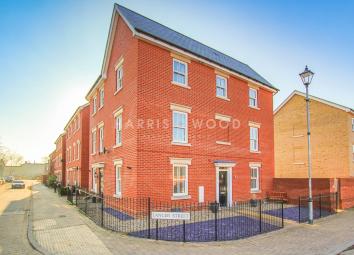 Town house For Sale in Colchester