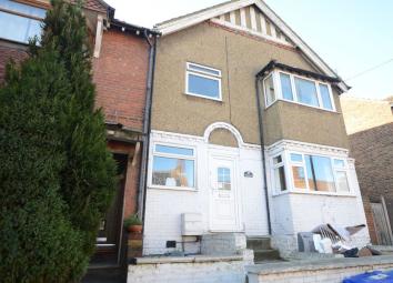 Maisonette To Rent in Aldershot
