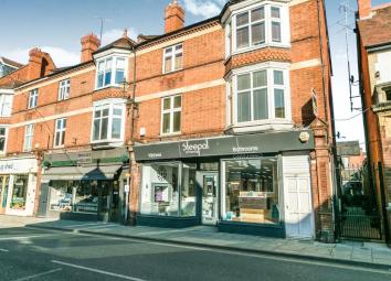Flat To Rent in Henley-on-Thames