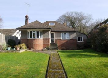 Bungalow For Sale in Sevenoaks