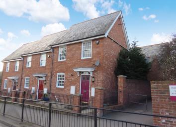 End terrace house For Sale in Halstead