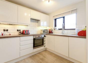 Maisonette For Sale in St.albans