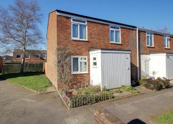 End terrace house For Sale in Bracknell