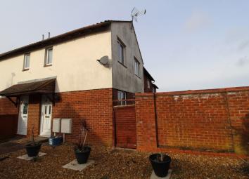Terraced house For Sale in Milton Keynes