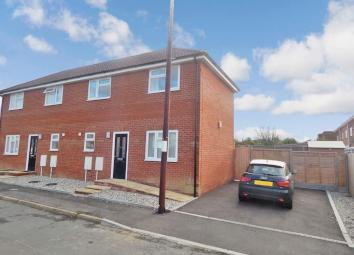 Semi-detached house For Sale in St. Neots