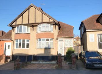 Semi-detached house For Sale in Hemel Hempstead