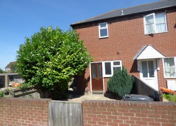 Town house To Rent in Swindon