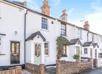 Terraced house For Sale in Bushey