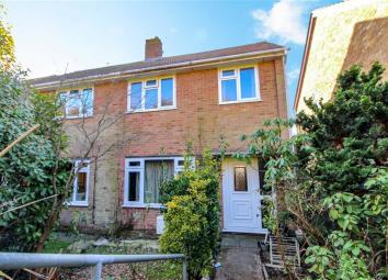 Semi-detached house For Sale in Hastings