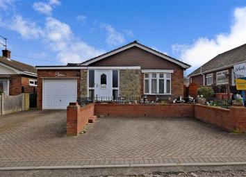 Detached bungalow For Sale in Sheerness