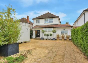 Detached house For Sale in St.albans