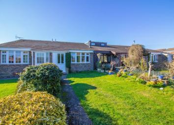 Bungalow For Sale in Westbury