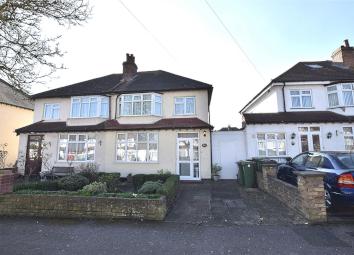 Semi-detached house For Sale in Wallington