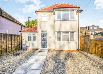 Detached house For Sale in Purley